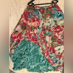 Floral 49 inch reversible skirt